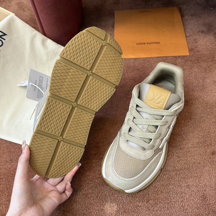 LV snekaers L0000807