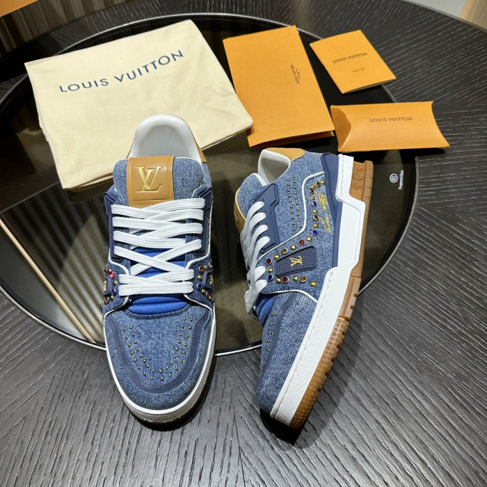 LV snekaers L0000833