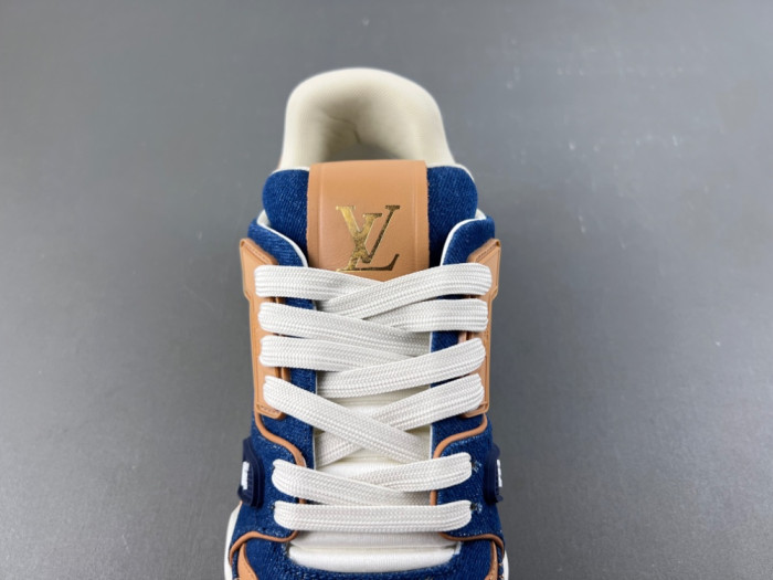 LV snekaers L0000758