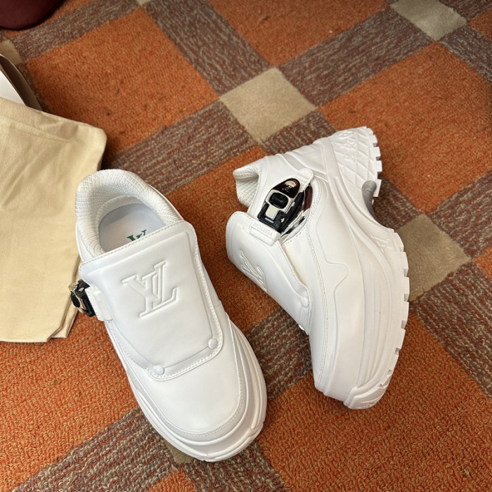 LV snekaers L0000427