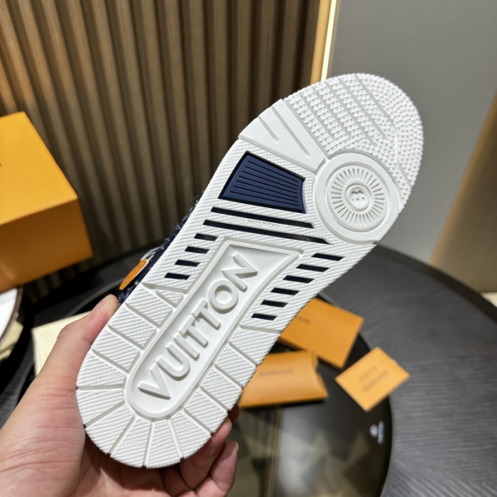 LV snekaers L0000641