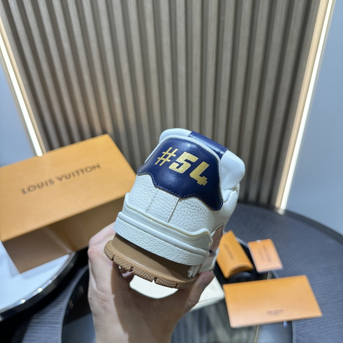 LV snekaers L0000742