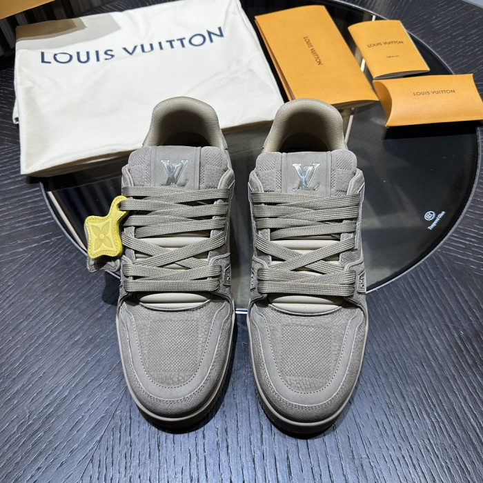 LV snekaers L0000773