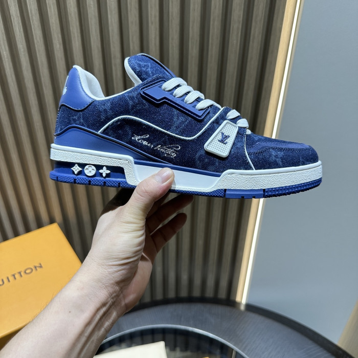 LV snekaers L0000903