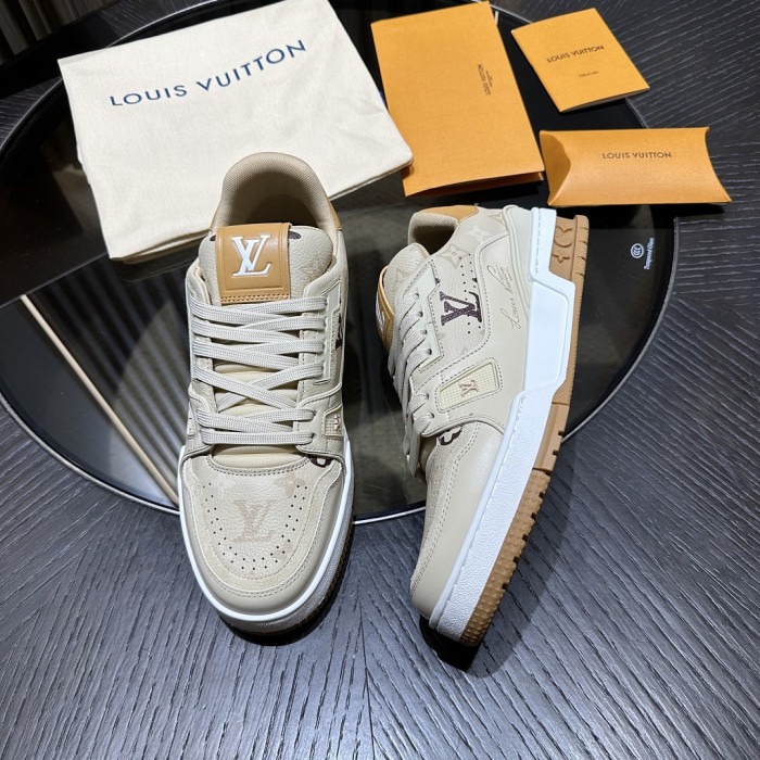 LV snekaers L0000832