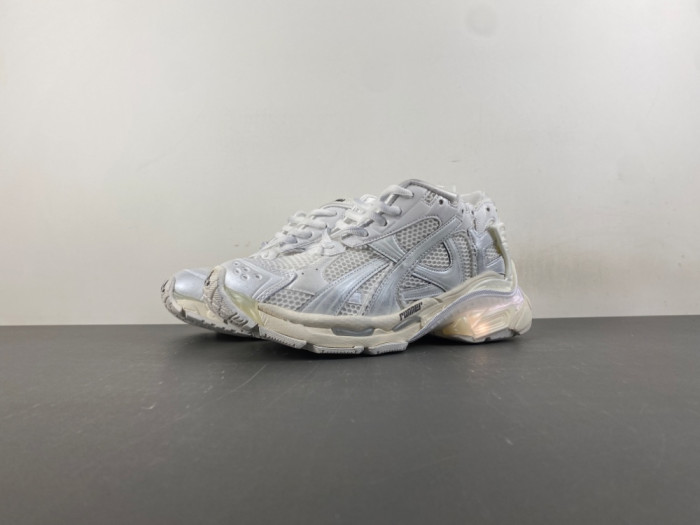 Ba1en*iaga Runner LED sneaker WRNLD 0102