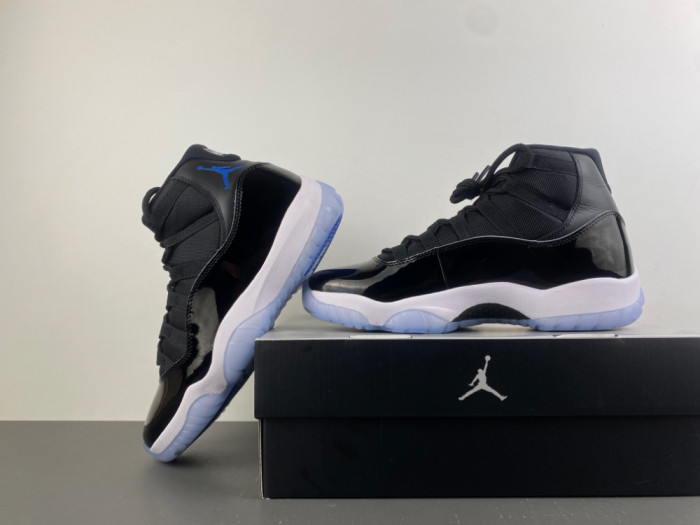 Air Jordan 11 Retro Space Jam (2026) CT8012-900