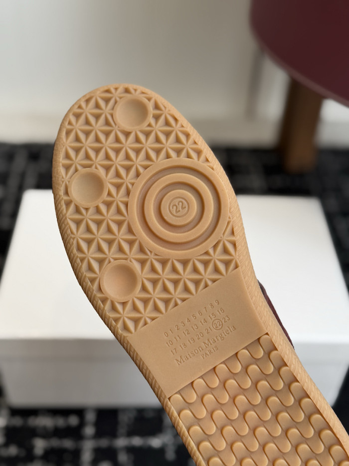 Ma1s0n Marg*e1a CALFSKIN S57WS0438