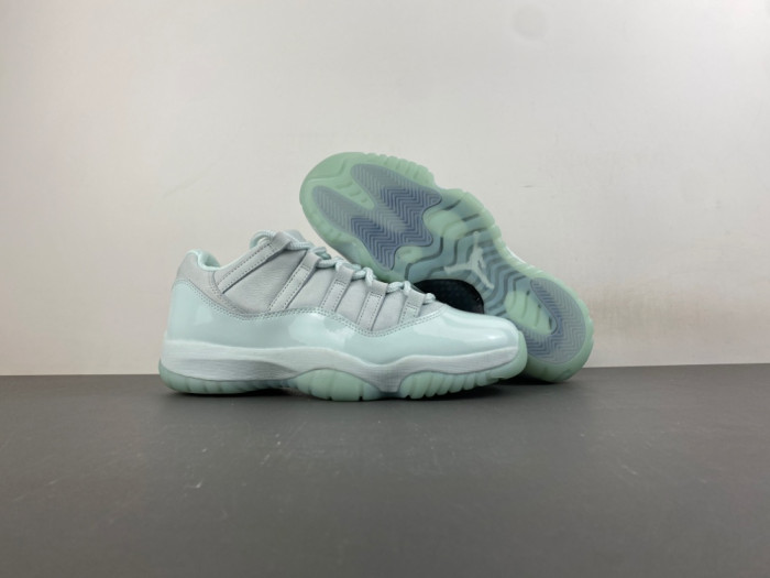 Air Jordan 11 Retro Low JAIDE IW1882-300