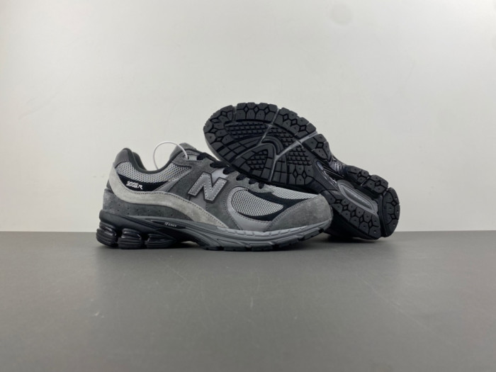 New Balance 2002R Castlerock Shadow Grey Black M2002RCL