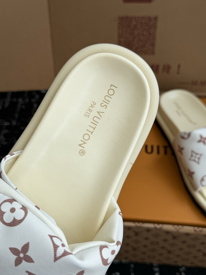 L&V sandal 268