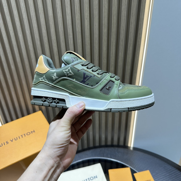 LV snekaers L0000831