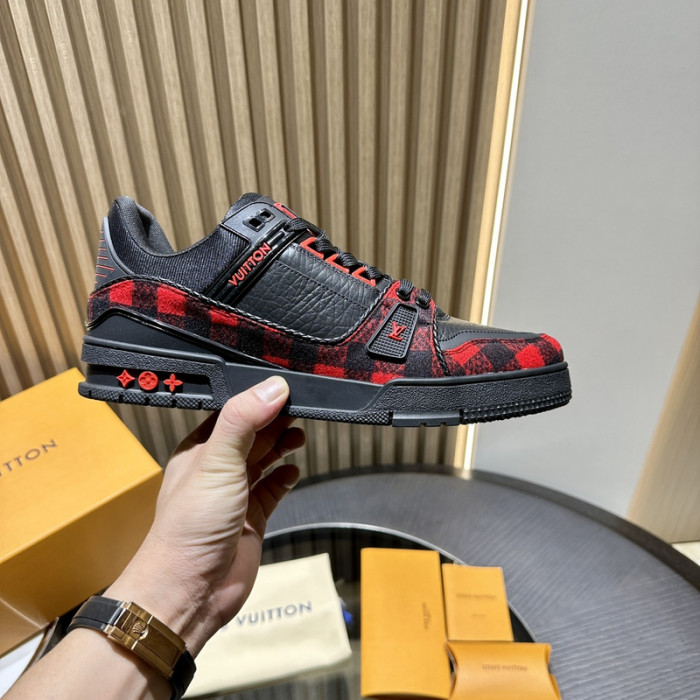 LV snekaers L0000469