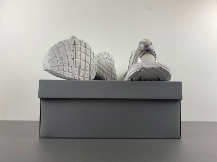 BALENCIAGA 3xl SNEAKER W3XL5 9049