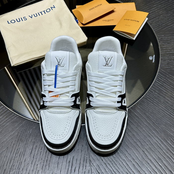 LV snekaers L0000705