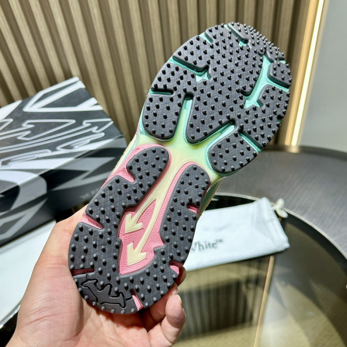 Off-White Be right back OWIA289F37