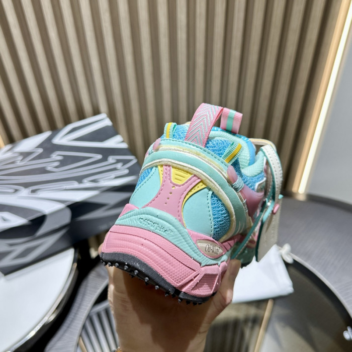 Off-White Be right back OWIA289F37