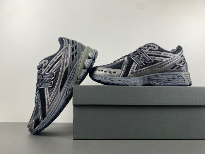New Balance 1906R Phantom Dark Grey M1906RES