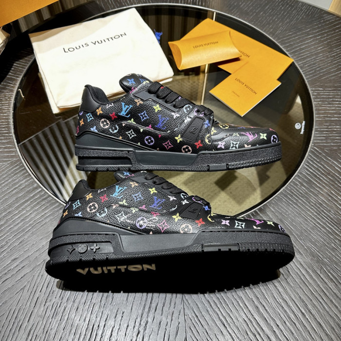 LV snekaers L0000604