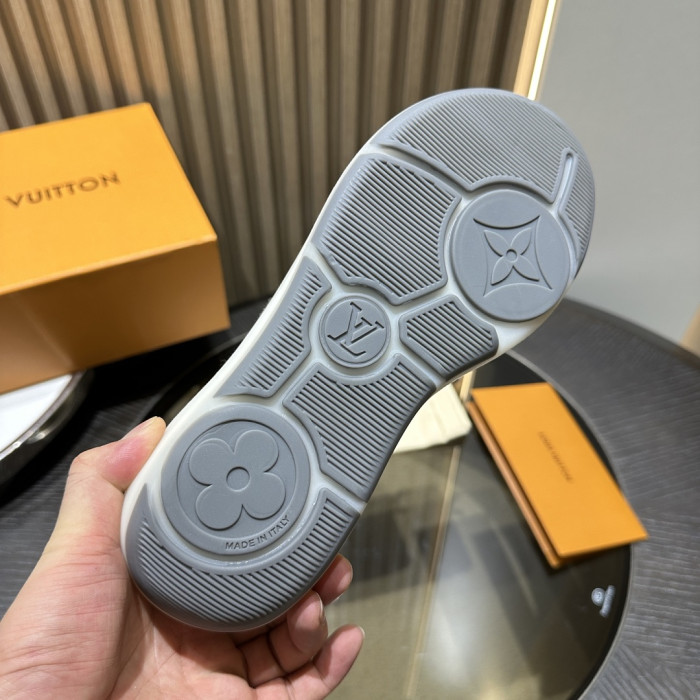 LV snekaers L0000839