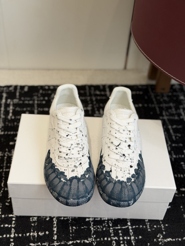 Ma1s0n Marg*e1a CALFSKIN S57WS0374