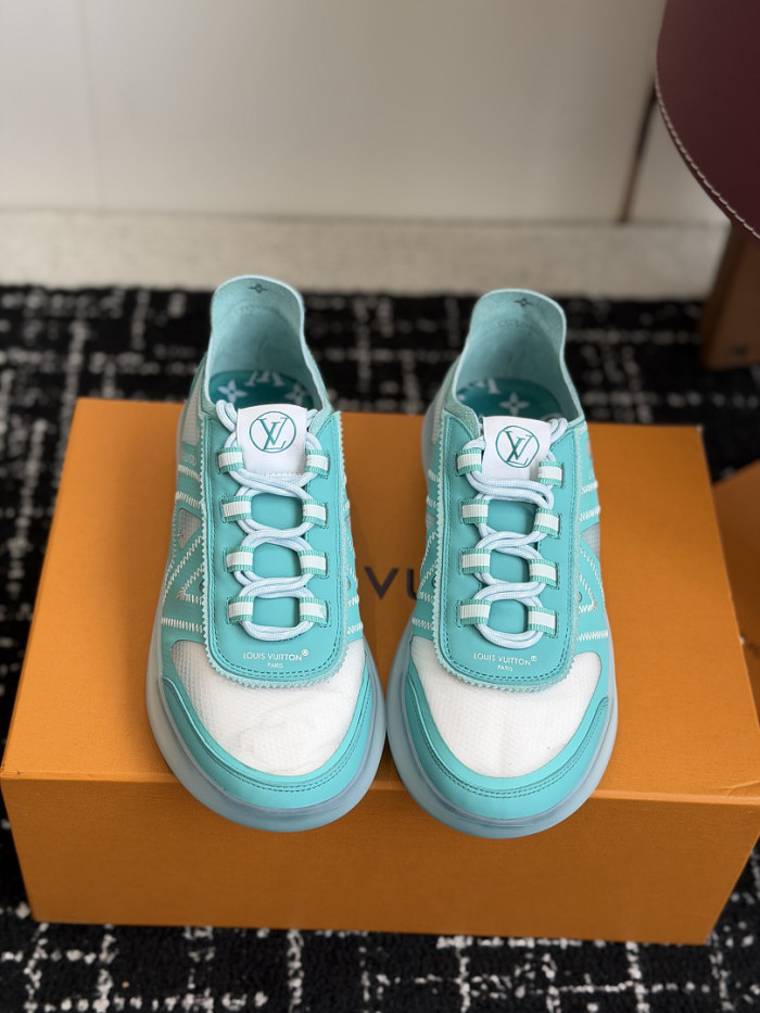 LV sneakers L0000847