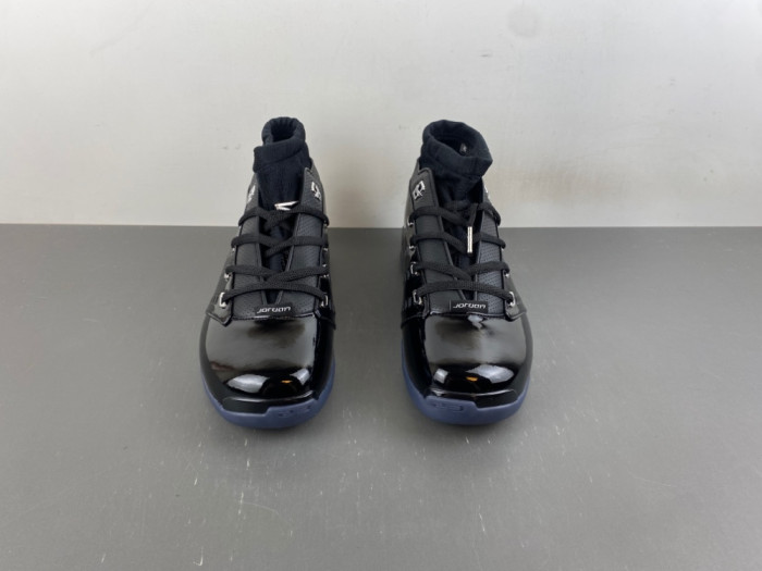 Air Jordan 17 “Black Patent” IV7640-001
