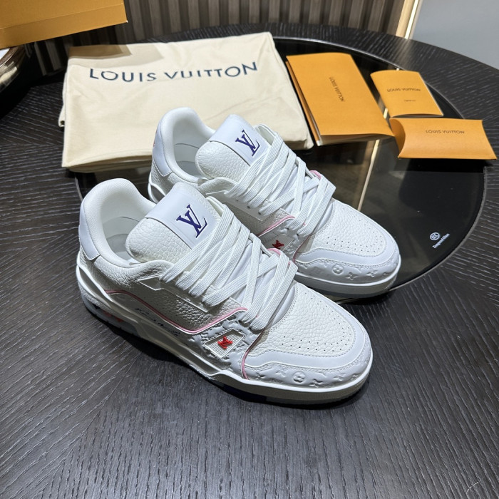 LV snekaers L0000768