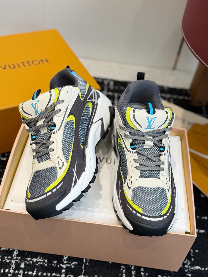 LV sneakers L0000851