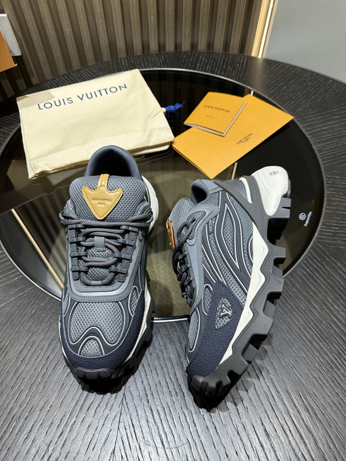 LV snekaers L0000710