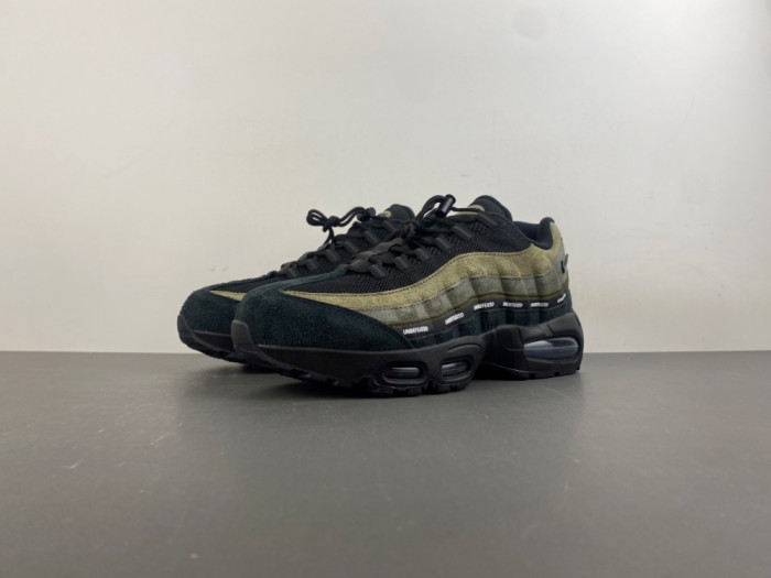 Nike Air Max 95 SP Undefeated Medium Olive IB4523-200