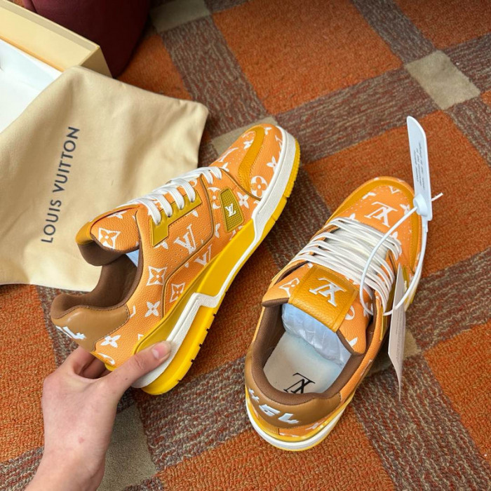 LV snekaers L0000504