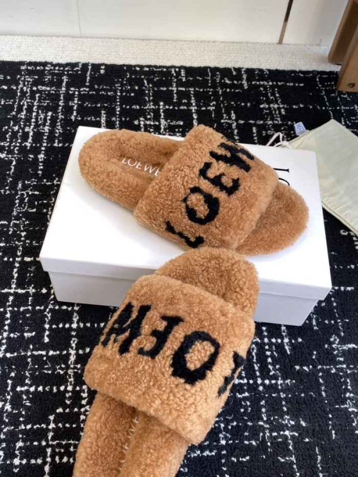 L0EWE Sandal LWS05