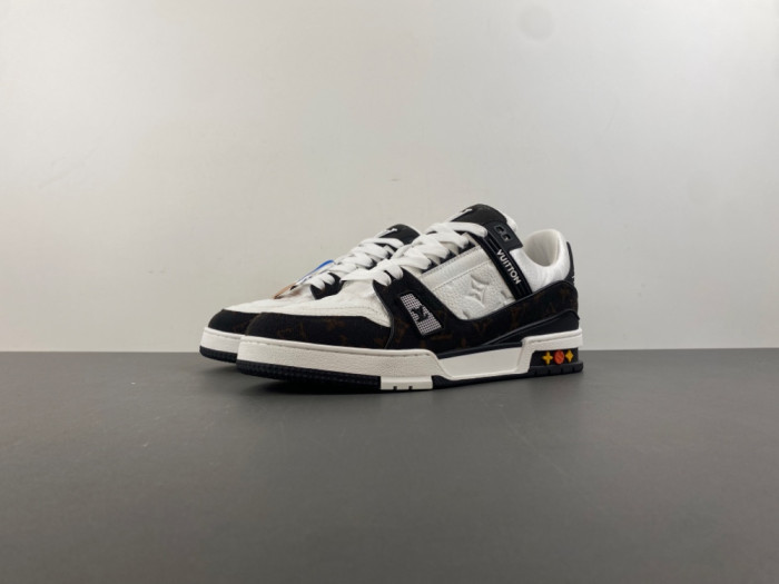 LV snekaers L0000628