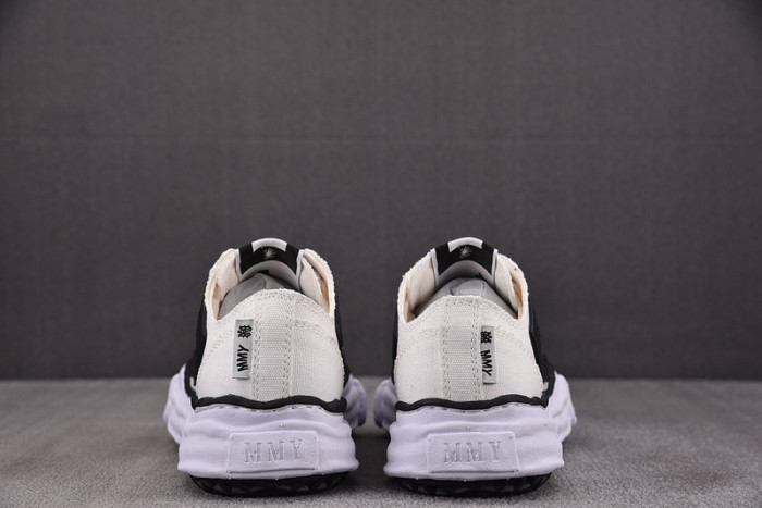 Ma*s*n mihara yasuhiro & amiri sneaker mmys60