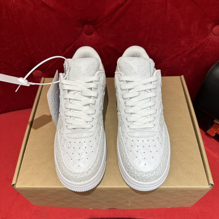 LouisVuitton x Nike Air Force LV LA09146