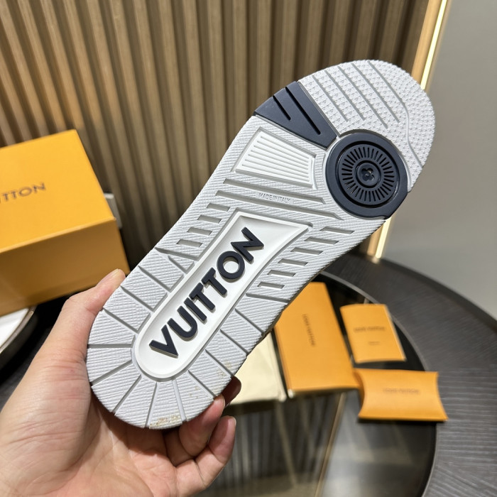LV snekaers L0000764
