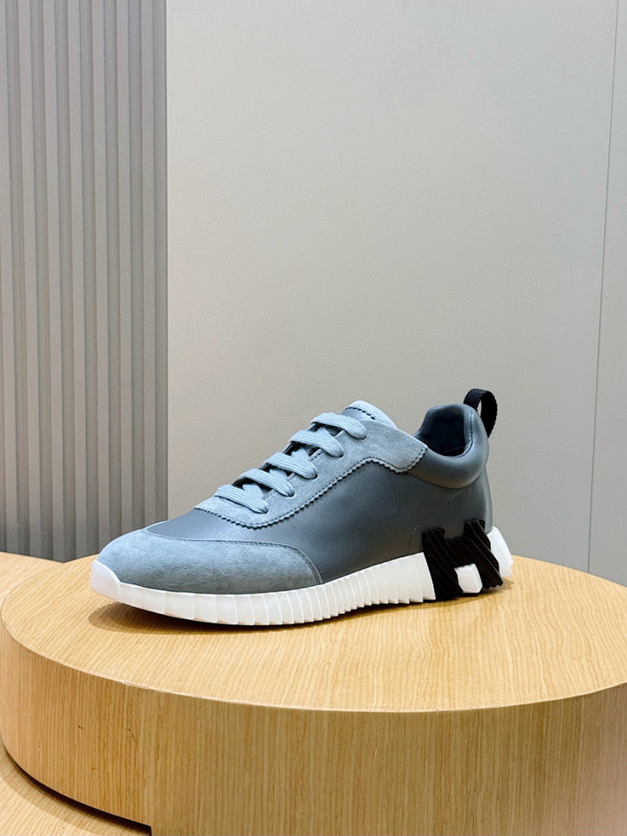 H**me5 snekaers hm100