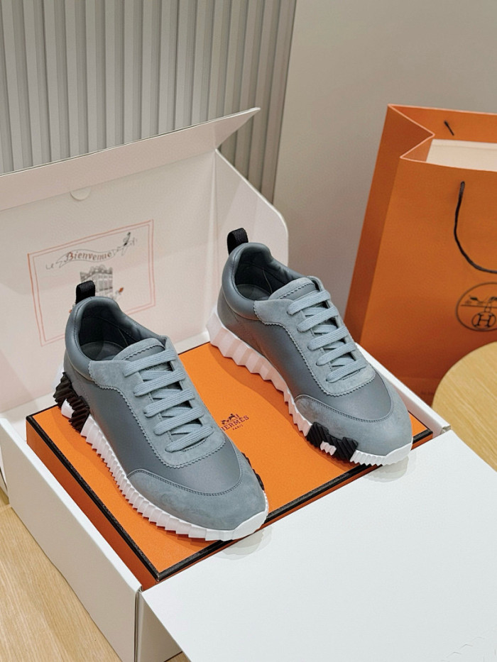 H**me5 snekaers hm100