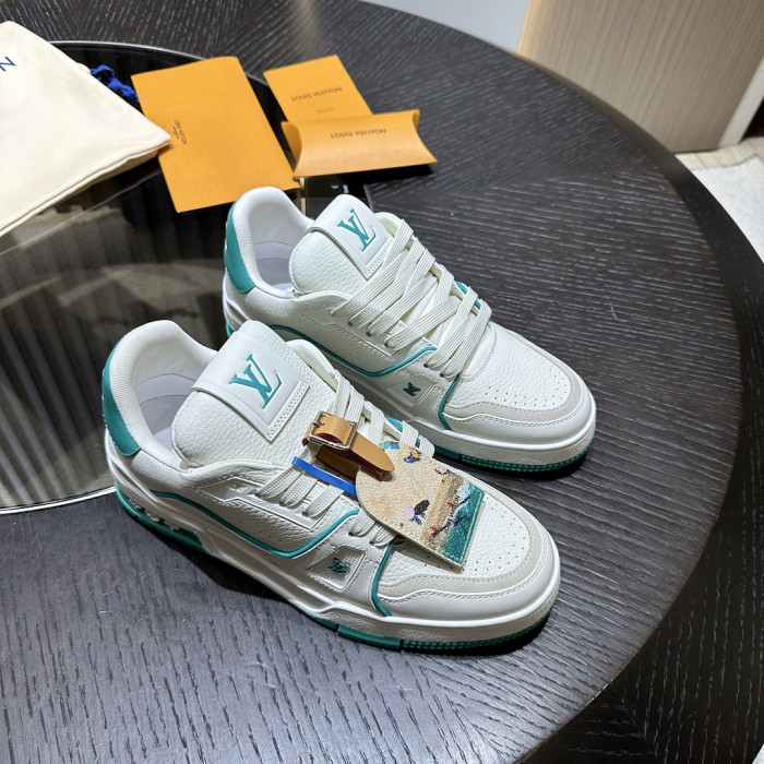 LV sneakers L0000860
