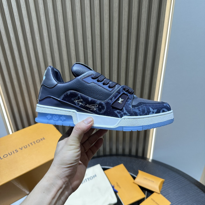 LV snekaers L0000837