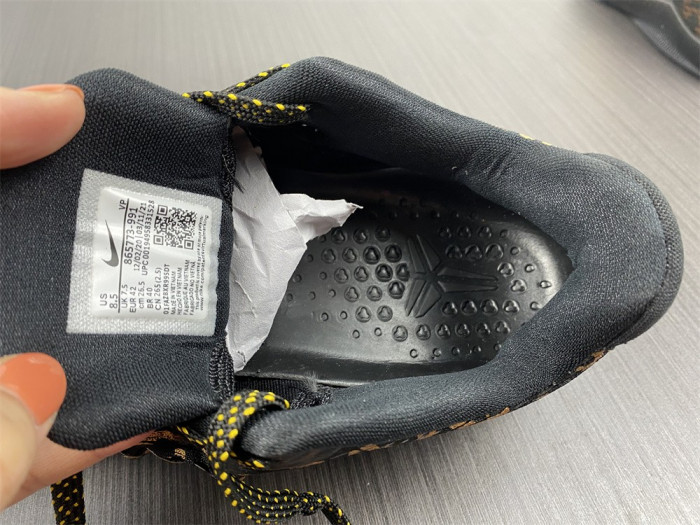 Nike Kobe 11 Mamba Day 865773-991