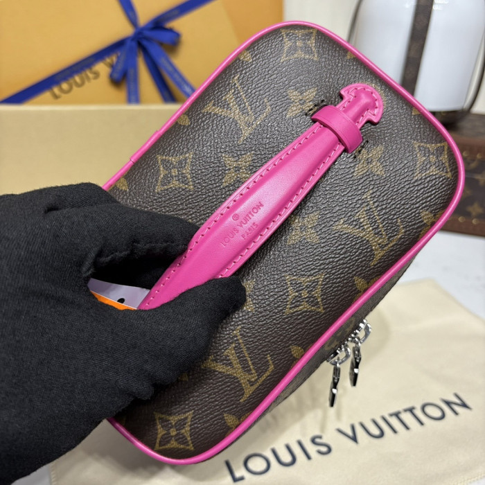 L*V BAG 16 M12650