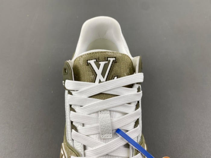 LV snekaers L0000599