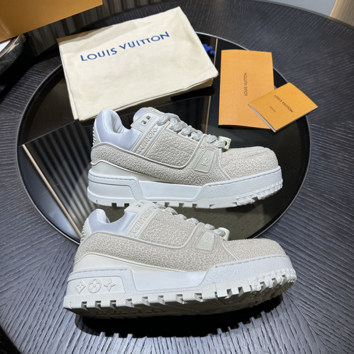 LV snekaers L0000545