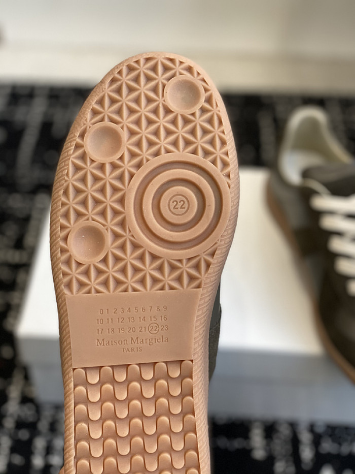 ma*s*n Ma*i*la calfskin s57ws0267