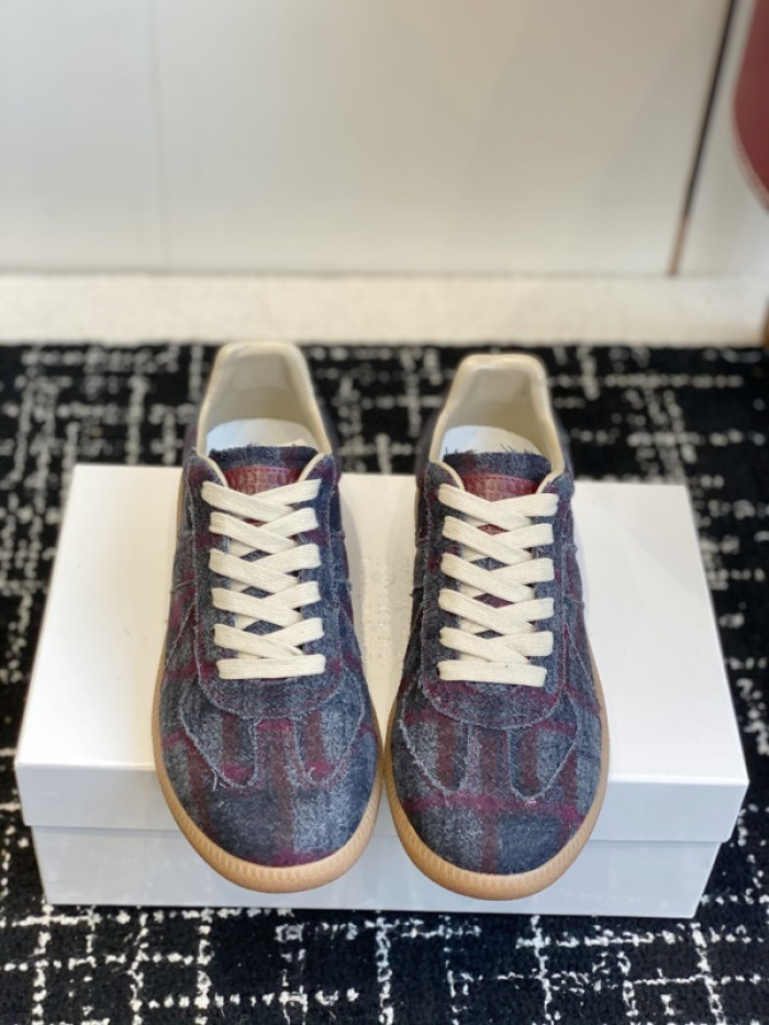 Ma1s0n Marg*e1a CALFSKIN S57WS0338