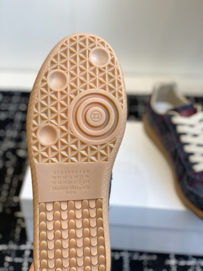 Ma1s0n Marg*e1a CALFSKIN S57WS0338
