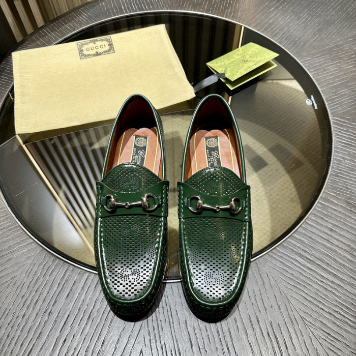 G*u*i* loafers gc184