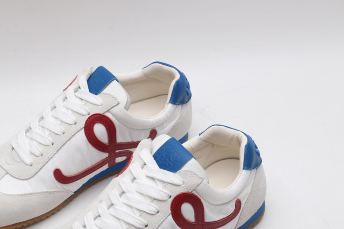 LOEWE SNEAKERS LW019